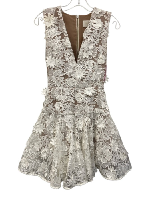 Bronx & Banco Size S White & Beige Polyester & Cotton Sleeveless Floral Dress White & Beige / S