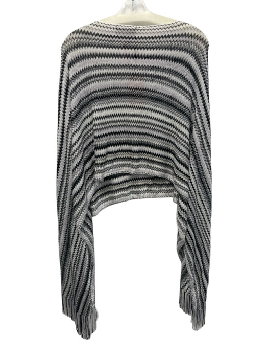 Missoni Black & White Viscose Crop Knit Stripe Fringe Poncho Black & White / One Size
