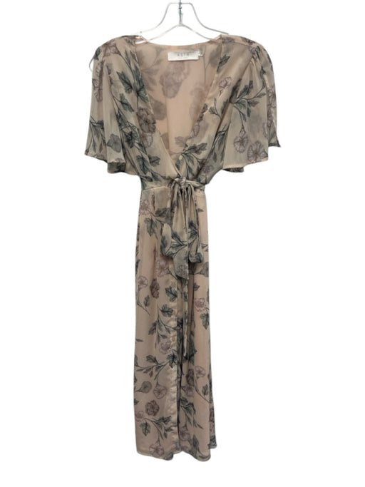 ASTR The Label Size S Light Pink & Green Polyester Floral V Neck Dress Light Pink & Green / S