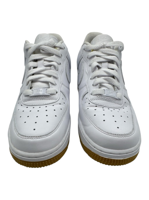 Nike Shoe Size Est 7.5 White Leather Upper Perforated Low Top Lace Up Sneakers White / Est 7.5