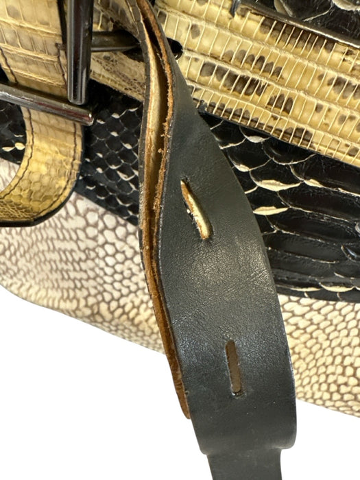 Reed Krakoff Beige & Black Leather Snake Embossed Hand Open Buckles Bag Beige & Black / M
