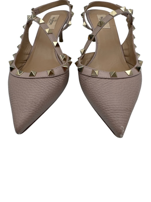 Valentino Garavani Shoe Size 40 Blush Beige Leather Ankle Strap Rockstud Pumps Blush Beige / 40