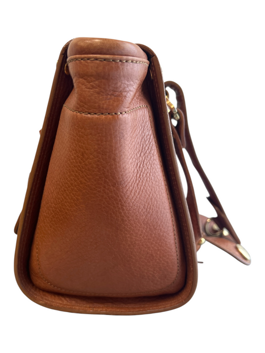 Burberry Tan Pebble Leather goldtone hardware Double Handle Magnetic Flap Bag Tan / Small