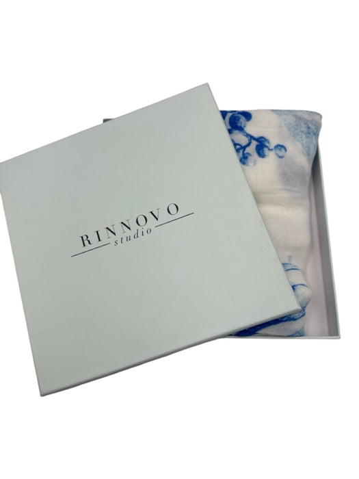 Rinnovo Studio White & Blue Viscose Floral scarf White & Blue
