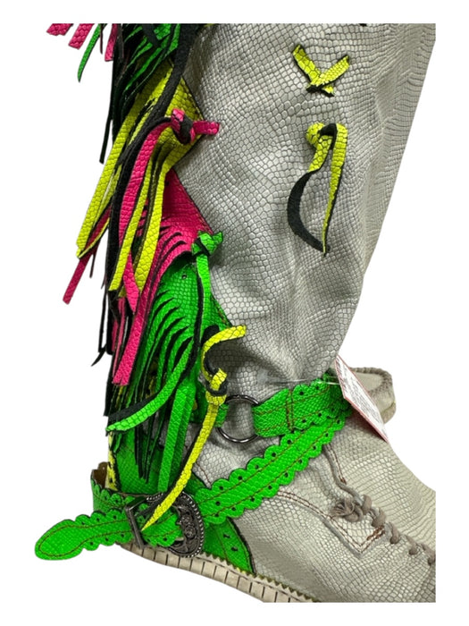 El Vaquero Shoe Size est 9 Taupe, Green, Yellow, Pink Snake Skin Moccasin Boots Taupe, Green, Yellow, Pink / est 9