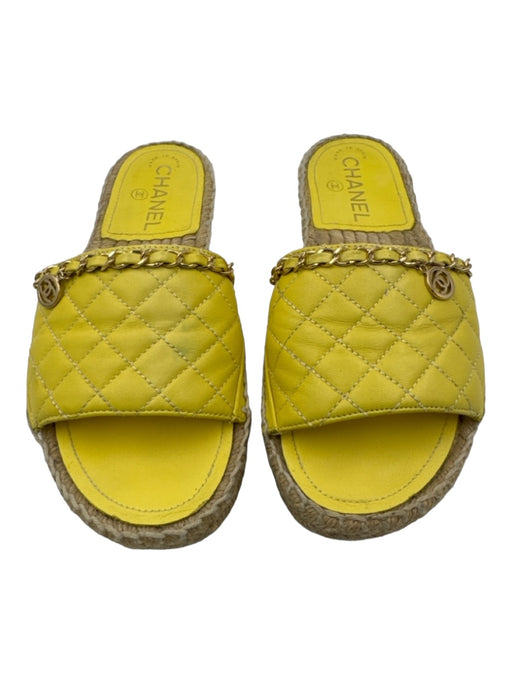 Chanel Shoe Size 36 Yellow & Beige Leather & Raffia Slides Quilted Sandals Yellow & Beige / 36