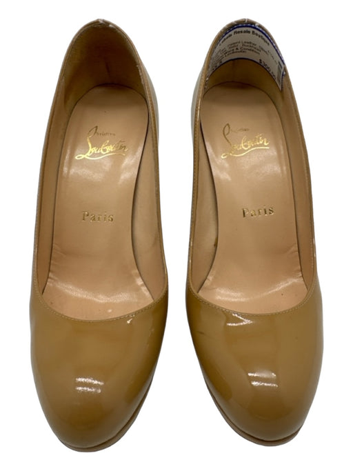 Christian Louboutin Shoe Size 35.5 Tan Patent Leather Stiletto Round Toe Pumps Tan / 35.5