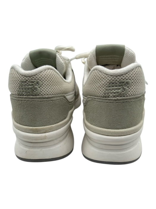 New Balance Shoe Size 7 Beige & Gray Suede & Synthetic Lace Up Athletic Sneakers Beige & Gray / 7