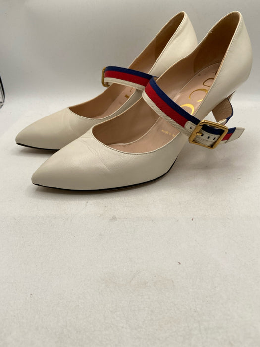 Gucci Shoe Size 39.5 Cream, Red & Blue Leather Pointed Toe Grosgrain Pumps