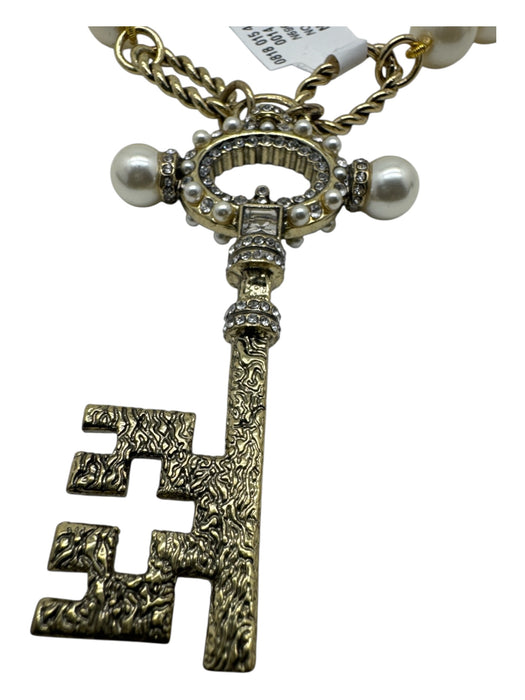 Cream & Gold Gold Tone Metal Pearl Key Pendant Toggle Clasp Necklace Cream & Gold