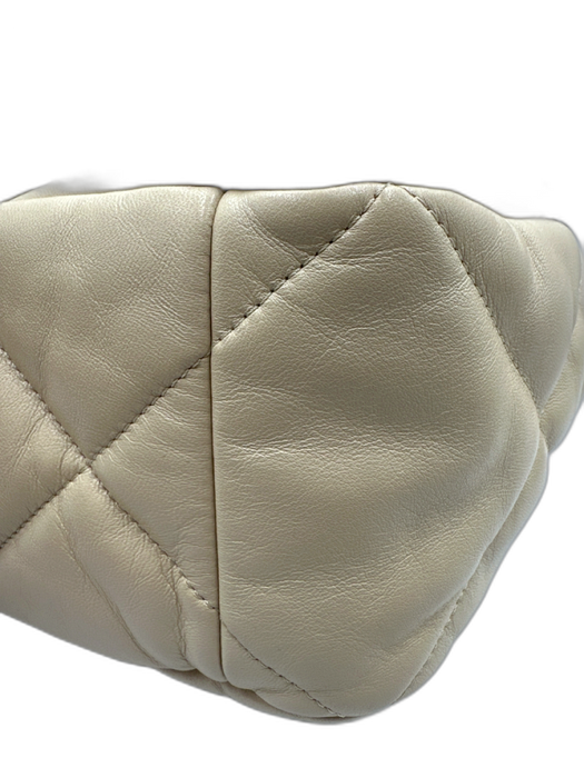 Chanel Beige Leather turn lock Quilted Flap Two Tone Chain Bag Beige / Large