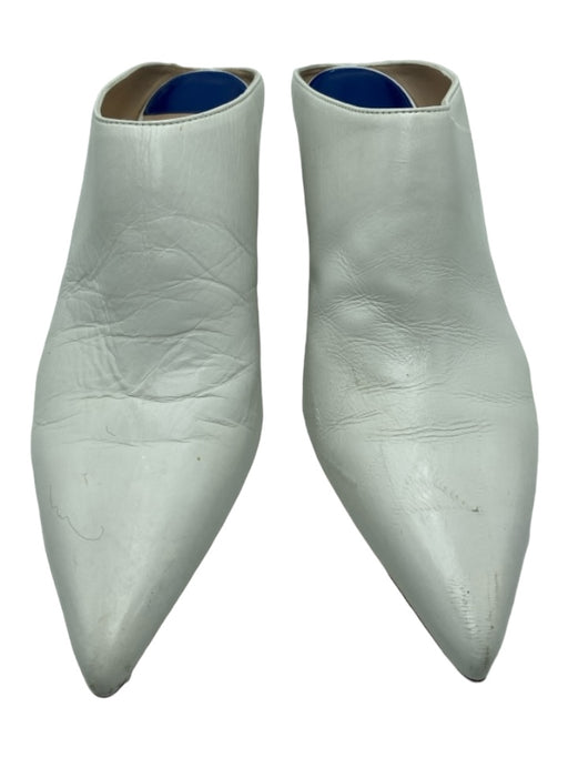 Stuart Weitzman Shoe Size 10 White Leather Pointed Toe Open Heel Mules White / 10