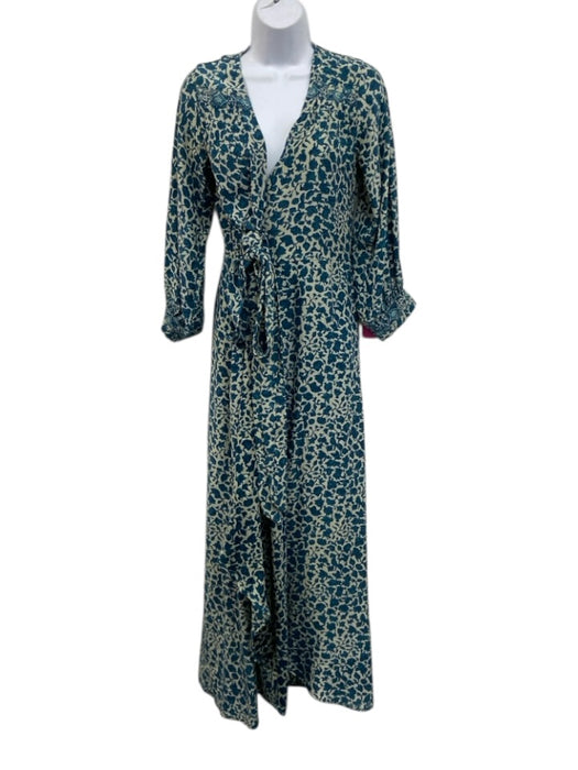 Natalie Martin Size XS White & Blue Silk Long Sleeve All Over Print Wrap Dress White & Blue / XS