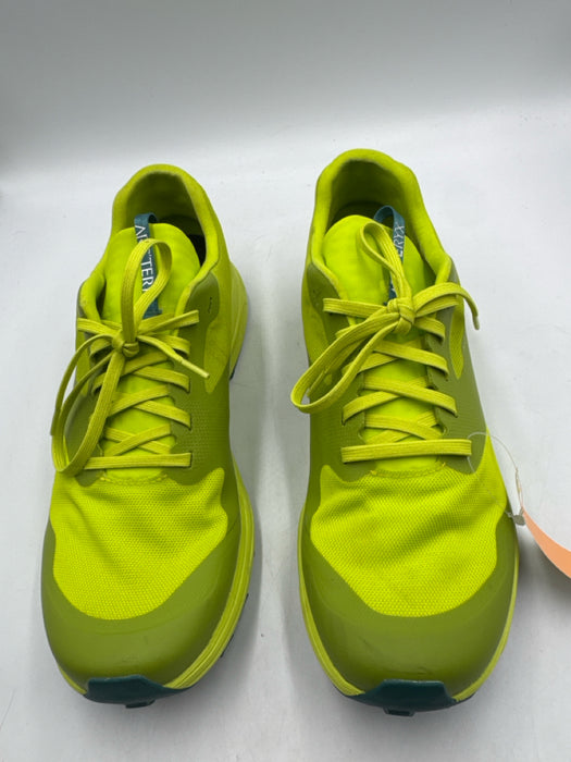Arcteryx Shoe Size 10 Neon Synthetic Solid Sneaker Men's Shoes