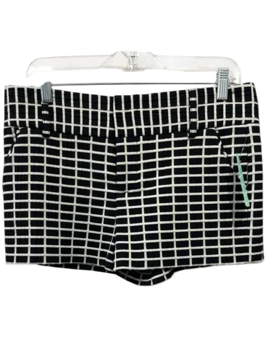 Alice + Olivia Size 8 Black & White Polyester & Viscose Zip Fly Low Rise Shorts Black & White / 8