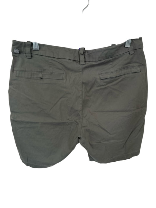Lululemon Size 32 Olive Green Solid Athletic Men's Shorts Olive Green / 32