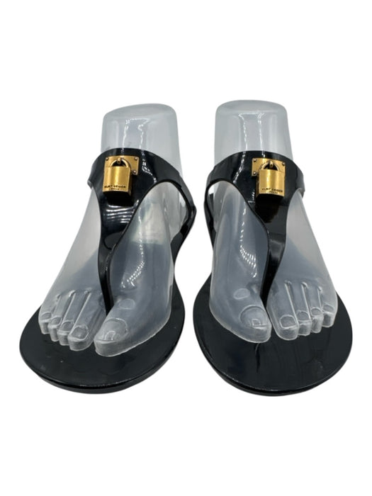 Kurt Geiger Shoe Size 40 Black Rubber T Toe Goldtone Hardware Open Toe Sandals Black / 40