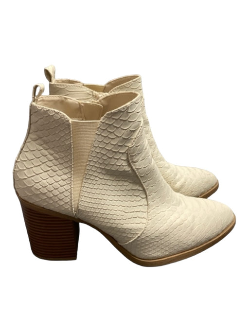 Altar'd State Shoe Size 8.5 Cream Leather Reptile Embossed Side Zip Booties Cream / 8.5