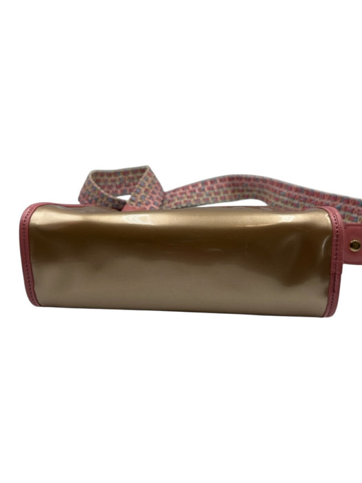 Kelly Wynne Gold, Pink, Blue Rubber Woven Strap Metallic Zip Top Shoulder Bag Gold, Pink, Blue / S