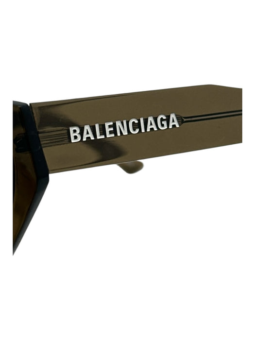 Balenciaga Dark Gray Acetate Cat Eye Gray Lens Sunglasses Dark Gray