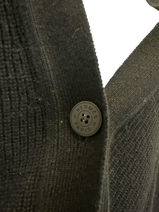 Hermes Size 36 Black Cashmere Sleeveless Knit Vest Buttons Sweater Black / 36