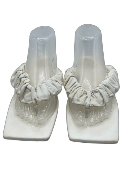 Khaite Shoe Size 40 White Leather Square Toe Square Heel Thong Sandals White / 40