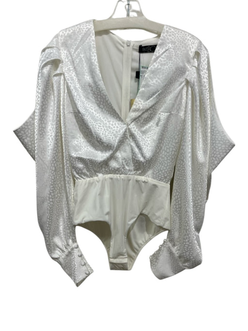 PatBo Size 4 White Poly Blend Leopard Print V Neck Satin Long Sleeve Bodysuit White / 4