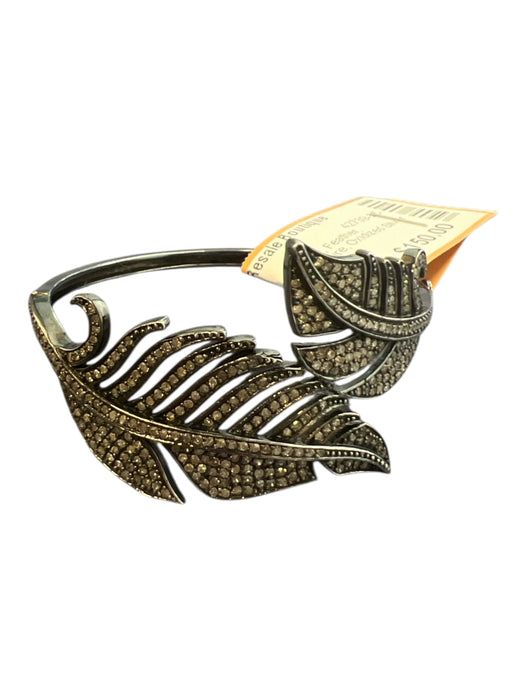 No Brand Grey Diamond & Silver Feather Gemstone Hinge Closure Bracelet Grey