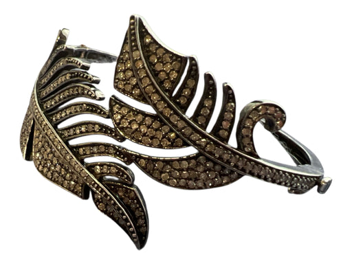 No Brand Grey Diamond & Silver Feather Gemstone Hinge Closure Bracelet Grey