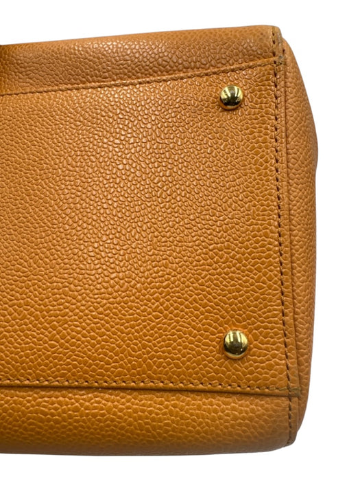 Chanel Orange Caviar Leather Zip Close Interlocking CC Chain Strap Pockets Bag Orange / Large