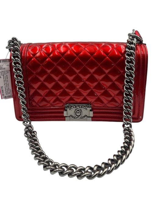 Chanel Metallic Red Patent Leather Flap Quilted Gunmetal Hardware Bag Metallic Red / Small