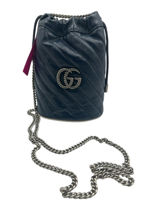 Gucci Navy Blue & White Leather Marmont GG Logo Chain Strap Bucket Bag Navy Blue & White / Mini
