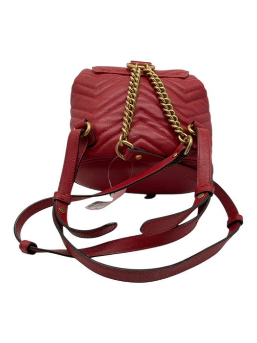 Gucci Red Leather Quilted Backpack Gold Hardware Drawstring Bag Red / S