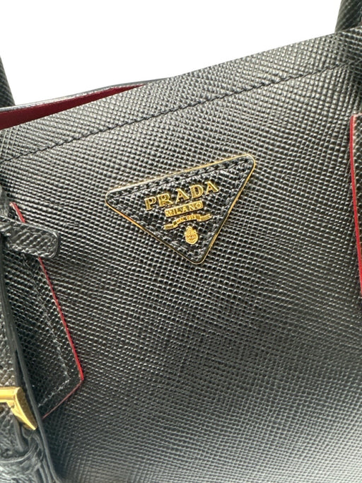 Prada Black & Red Saffiano Leather Open Top Top Handles Dust bag incl. Bag Black & Red / M