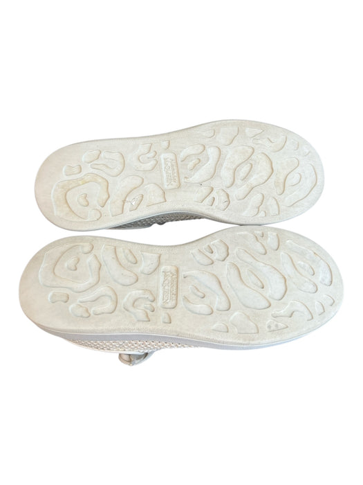 Alexander McQueen Shoe Size 36 White Manmade Material Woven Almond Toe Shoes White / 36