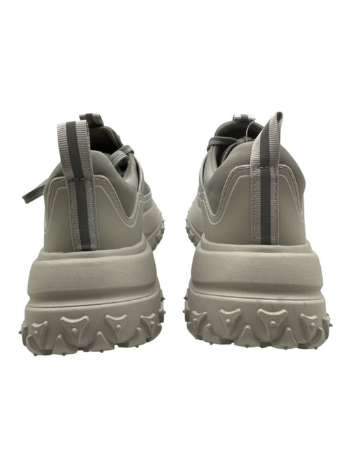 Hunter Shoe Size 5 Gray synthetic & textile Mesh Rubber Sole Lace Up Sneakers Gray / 5