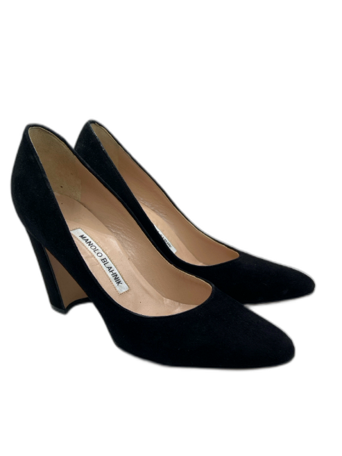 Manolo Blahnik Shoe Size 36.5 Black Suede Pointed Toe Pumps Black / 36.5