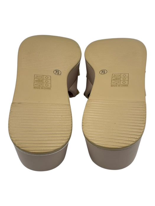 Shu Shop Shoe Size 7.5 Blush Beige Faux Leather Rockstud Platform Mule Sandals Blush Beige / 7.5