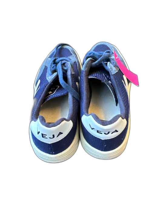 Veja Shoe Size 6 Navy & white Canvas & Suede Athletic Sneakers Navy & white / 6
