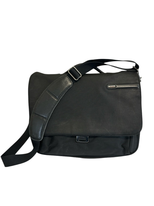 Tumi AS IS Black Solid Men's Bag Black
