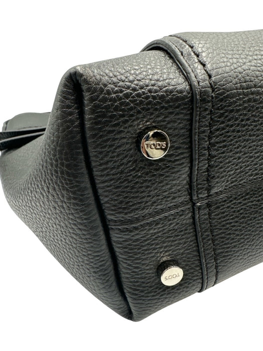 Tod's Black Leather Magnetic Snap Rolled Top Handles Pebbled Tote Bag Black