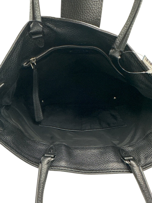 Tod's Black Leather Magnetic Snap Rolled Top Handles Pebbled Tote Bag Black