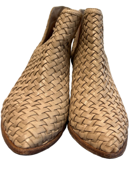 Frye Shoe Size 8 Brown Leather Woven Cut Out Ankle Boot Pointed Toe Boots