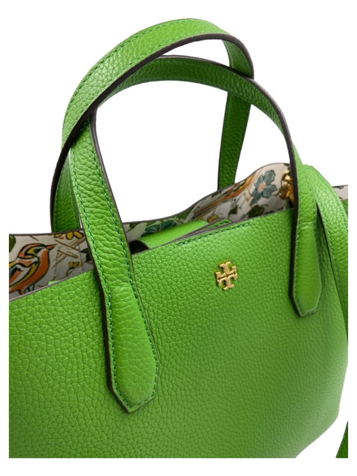 Tory Burch Green Pebbled Leather Gold hardware Double Top Handle Bag Green / Medium