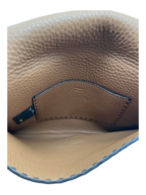 Fendi Black & Brown Pebbled Leather Colorblock Turnlock Clutch Bag Black & Brown / Small