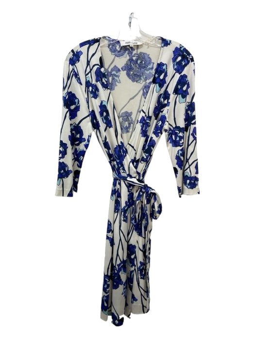 Diane Von Furstenberg Size Large Blue & White Silk 3/4 Sleeve Floral Wrap Dress Blue & White / Large