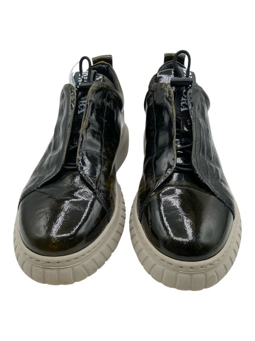 Andia Fora Shoe Size 37 Black Patent Leather round toe Bow Lug Sole Sneakers Black / 37