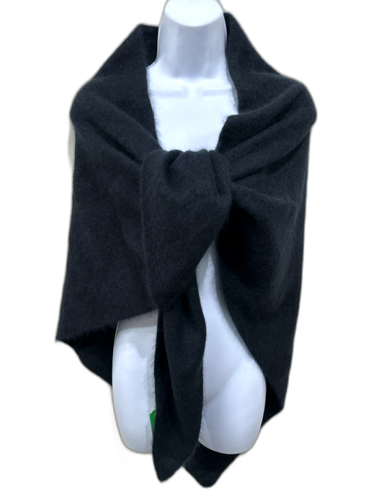 Banana Republic Navy Blue Wool & Cashmere Fuzzy Triangle Wrap scarf Navy Blue / One Size