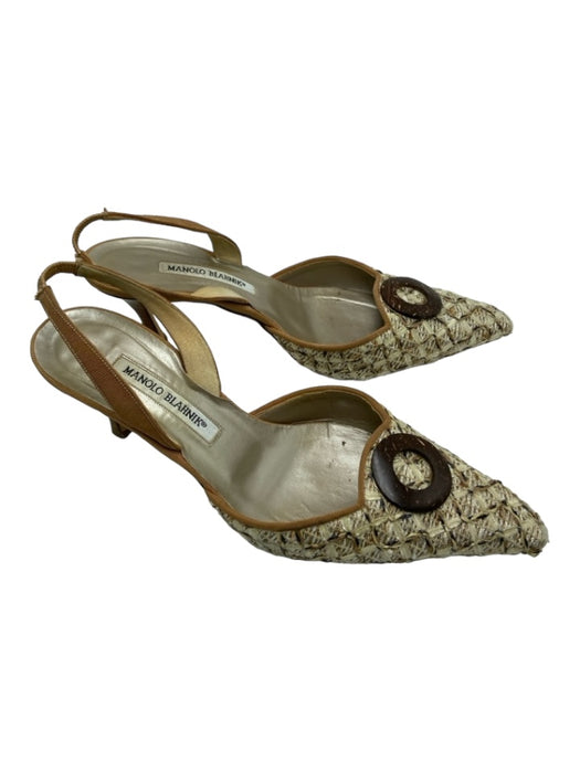 Manolo Blahnik Shoe Size 39 Beige Tweed Slingback Pointed Toe Pumps Beige / 39