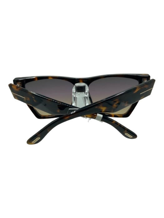 Tom Ford Brown Acetate Tortoiseshell Wayfarer Oversized Case Inc. Sunglasses Brown